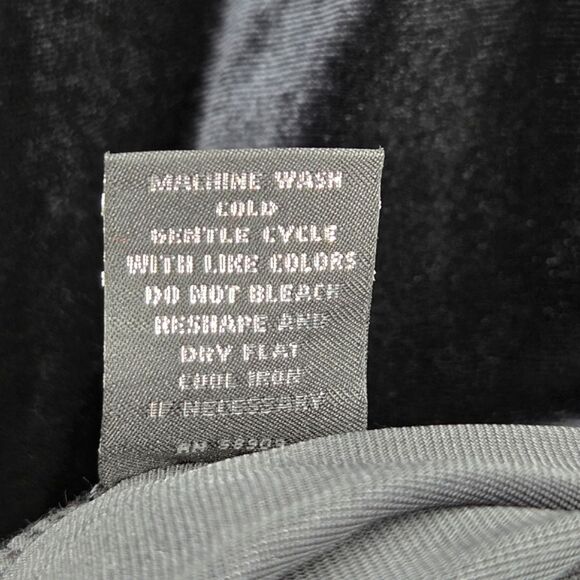 Slim Factor Blouse Top Womens Size 3X Black Velvet Mesh Bell Sleeves Whimsygoth - Picture 8 of 8